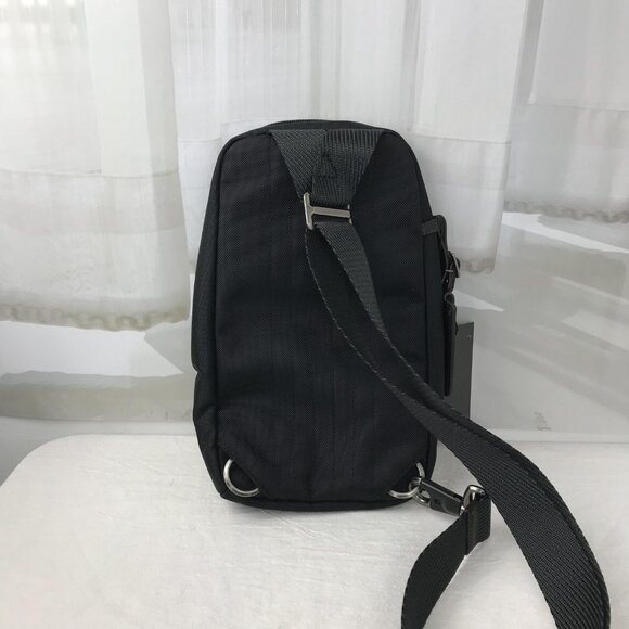 NWT TUMI SLING BAG In black - Picture 6 of 11
